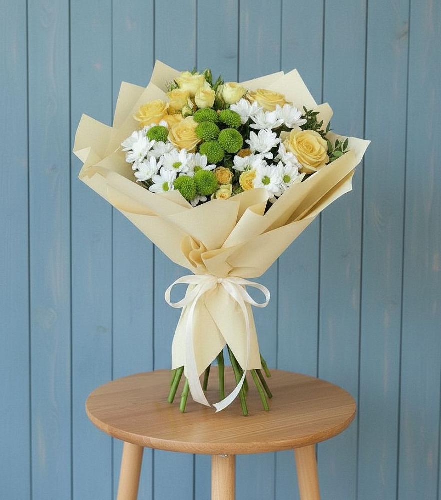 Букет цветов из: Хризантемы и Розы в Лысьве