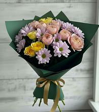 Букет цветов из:  Хризантемы и Розы в Лысьве