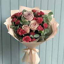 Букет цветов из:  Гвоздики и Розы #REPLACE_PRED# Лысьве